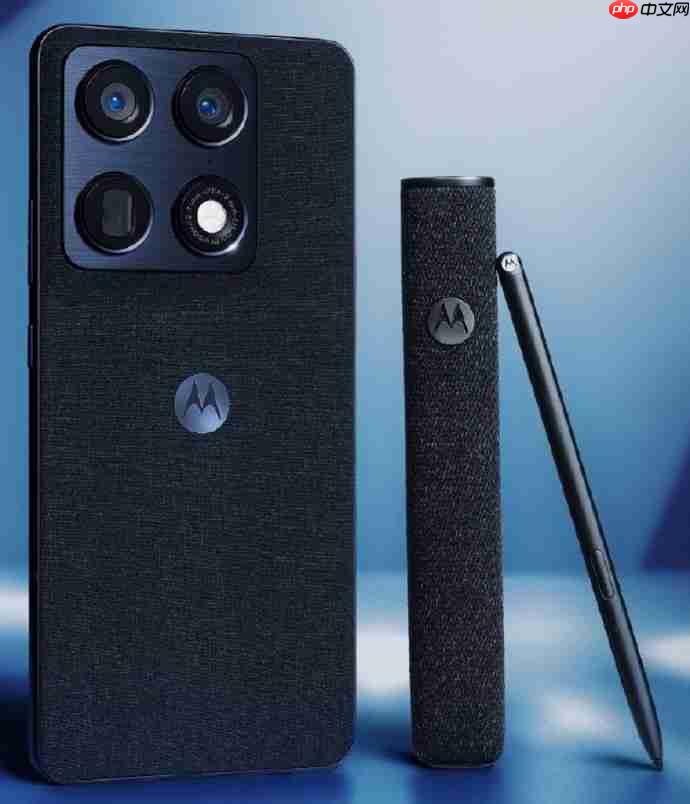 联想motoX70 Air Pro真机现身,双8K摄录+潜望长焦,轻薄机身藏硬实力