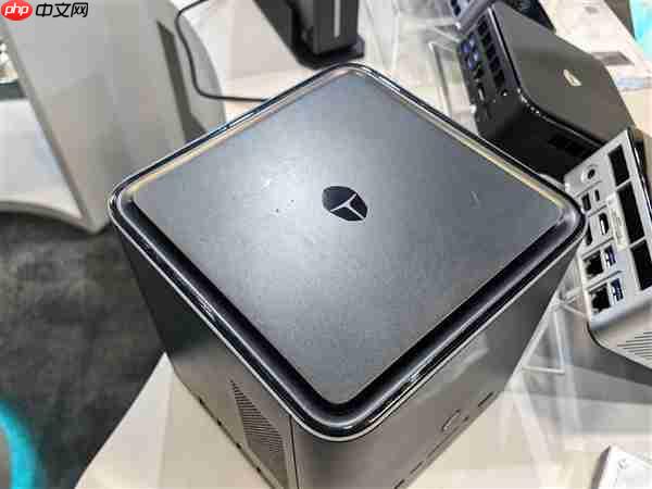 雷神MIX STATION迷你主机亮相:搭载AMD AI Max+ 395处理器
