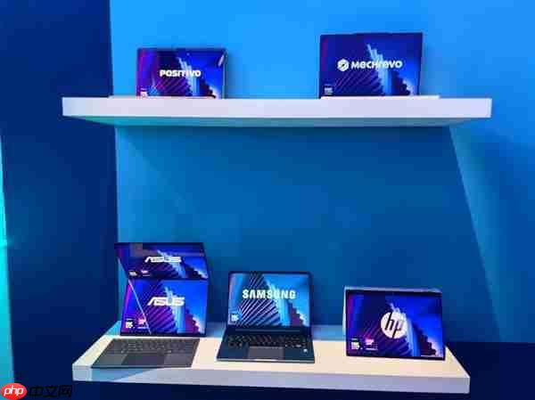 要买笔记本等等！超200款Intel酷睿Ultra 300新机杀到：本月正式开售