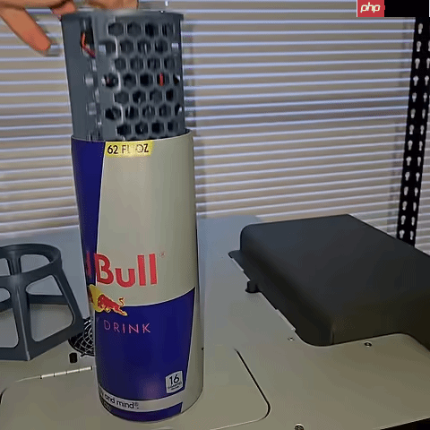 藏在“红牛易拉罐”中的迷你主机!复古游戏玩家爱了