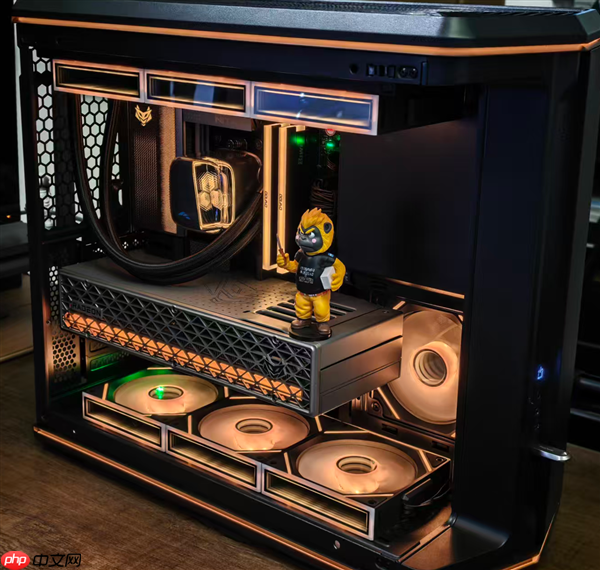 氮动双色可选!蓝宝石RX9070XT Phontom Link 显卡上市!