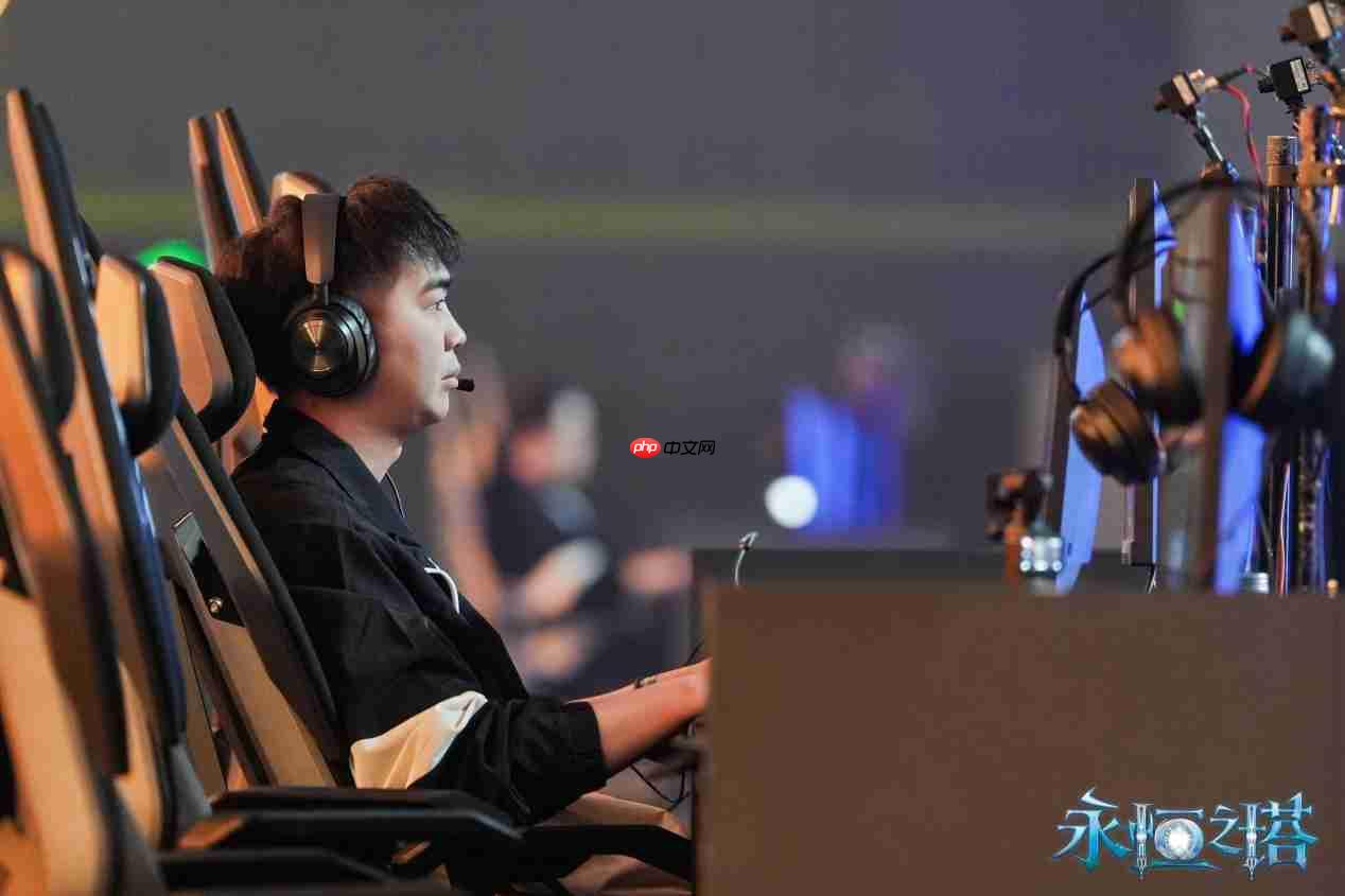 共铸永恒传奇！EVNIA弈威强势助阵《永恒之塔》2025APL全国锦标赛总决赛！