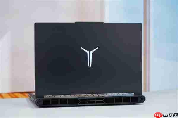 专业OLED超竞屏!联想拯救者Y9000P 2025AI元启游戏本图赏