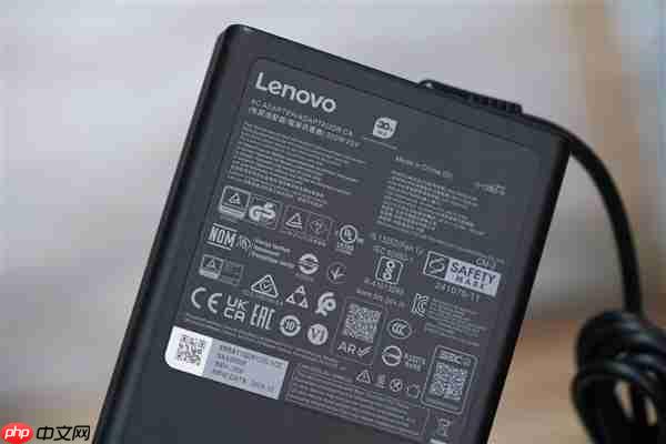 专业OLED超竞屏!联想拯救者Y9000P 2025AI元启游戏本图赏