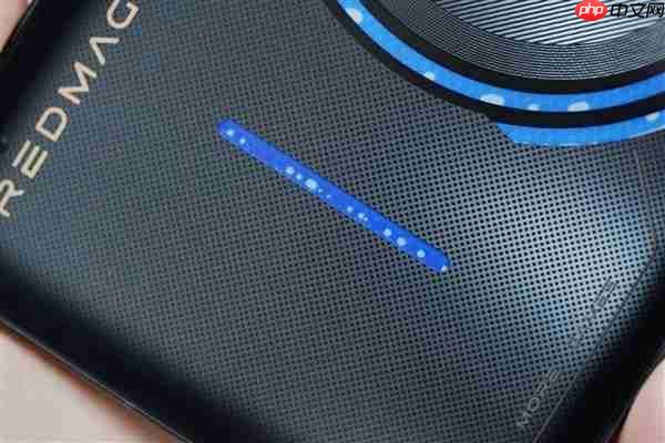 开启手机水冷散热时代!红魔11 Pro+图赏