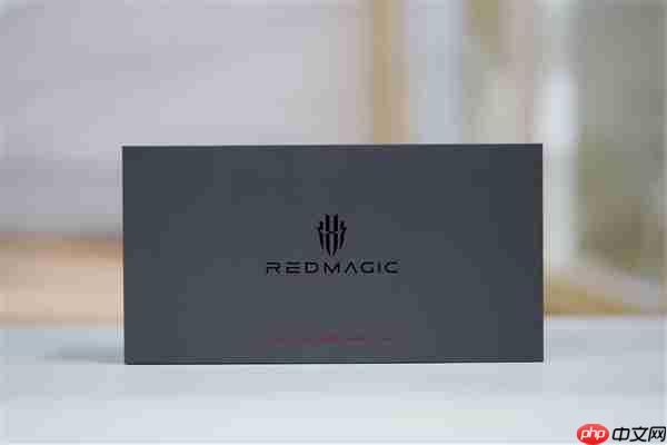 开启手机水冷散热时代!红魔11 Pro+图赏
