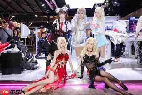 EVNIA弈威闪耀登场WEPLAY：双核电竞，玩出不凡！