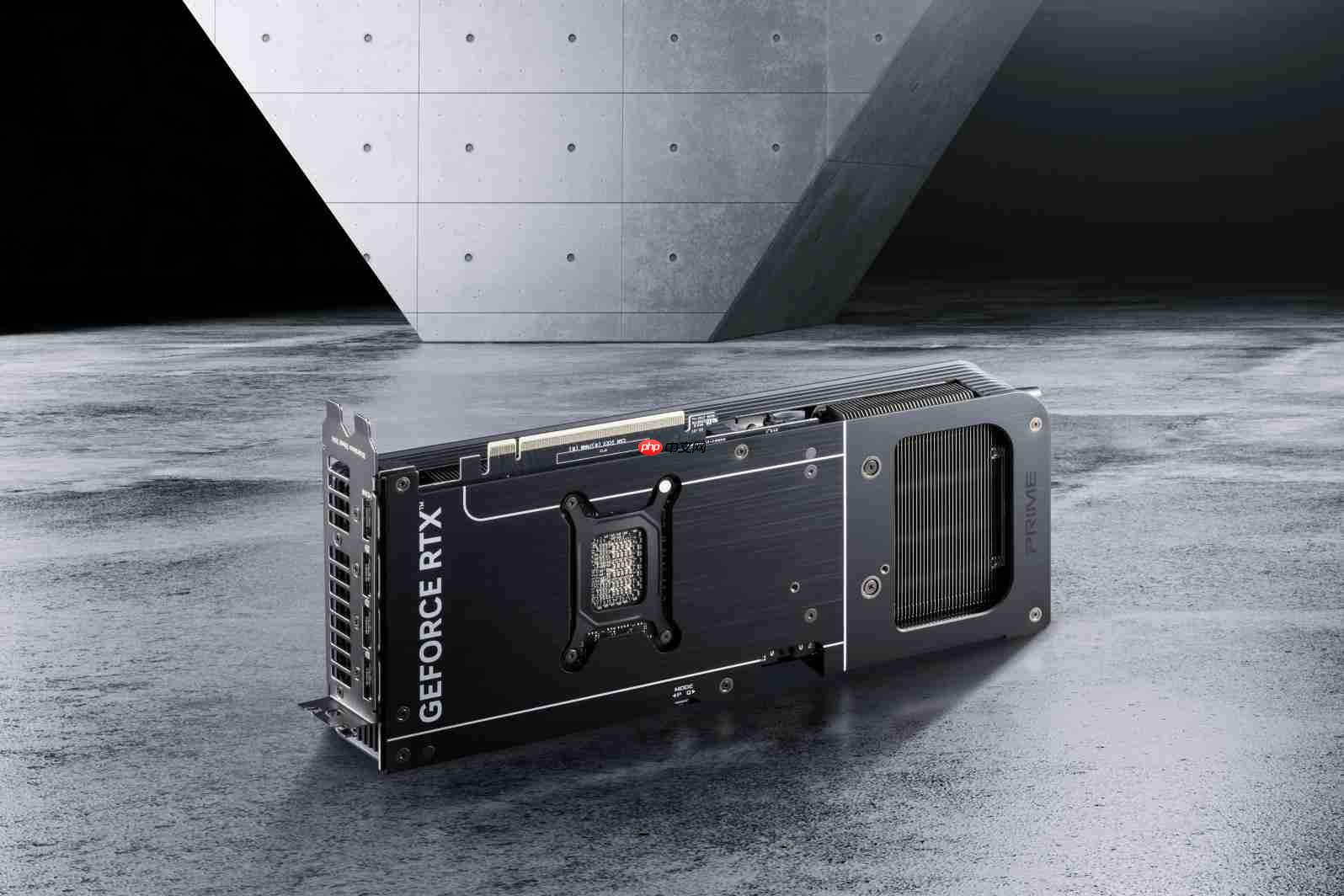 游戏与生产力全能驾驭:华硕PRIME 5070大师显卡