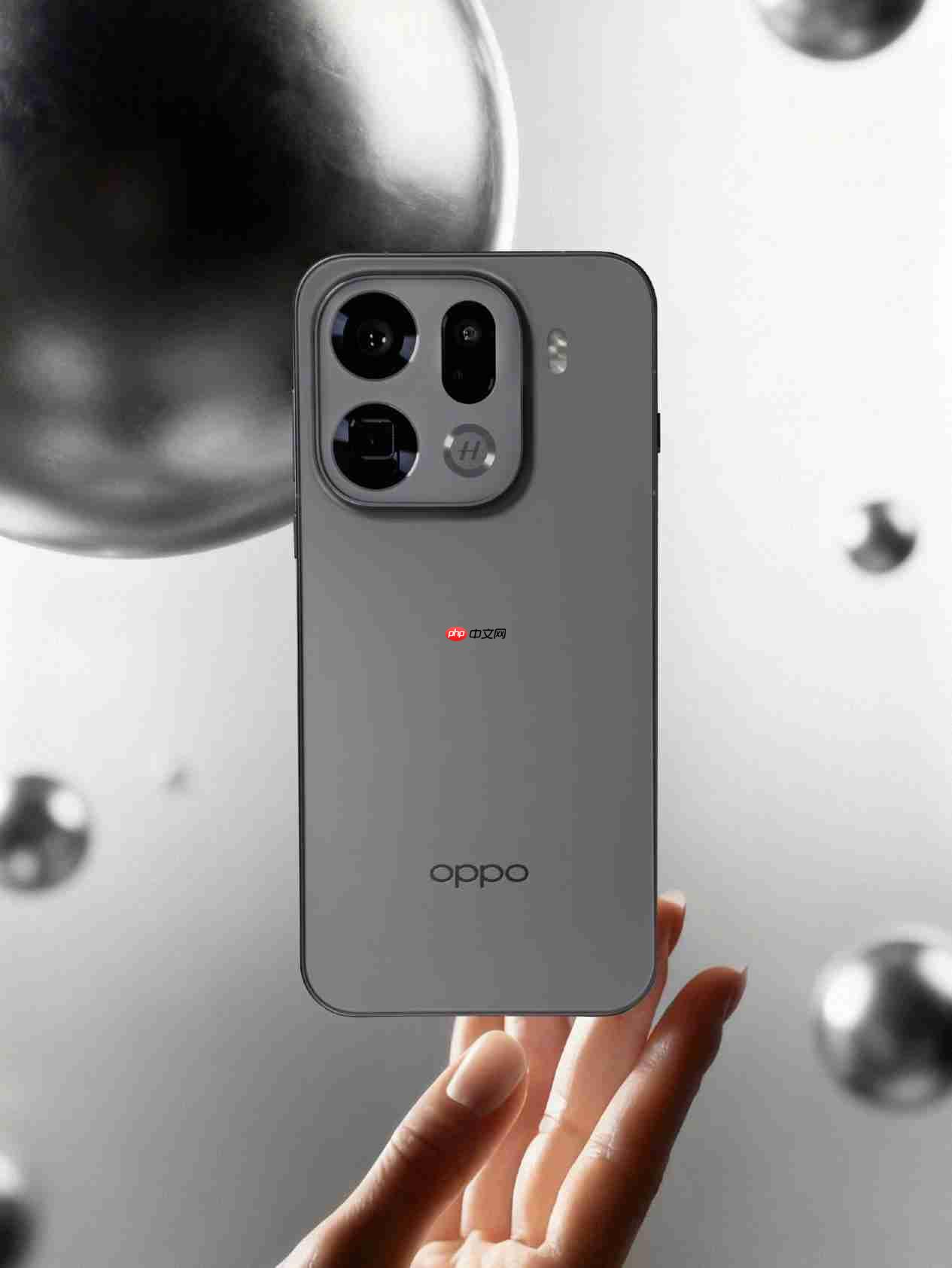 OPPO Find X9系列强势突围!10月国产旗舰激活量跻身前三