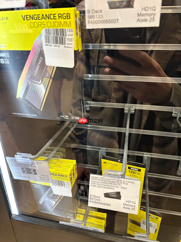 内存涨价离大谱!商家不再公开标价