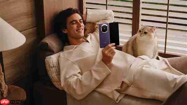 华为Mate X7四配色官图发布：独一无二新设计 最强辨识度