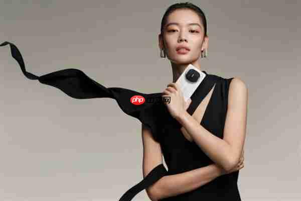 华为mate x7首发定制20gb内存:本月见