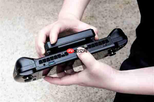 17498元!GPD WIN5掌机新增顶配128GB+4TB:锐龙AI Max+ 395处理器