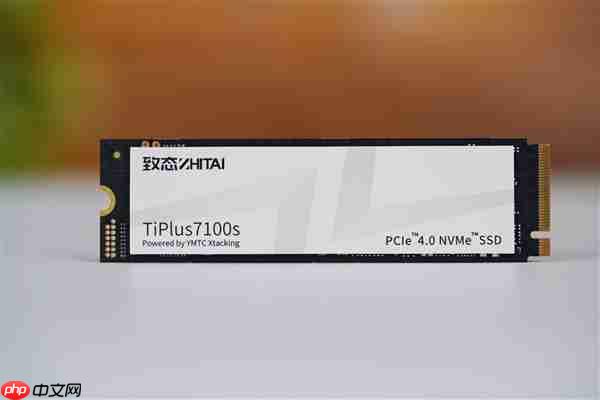 疾速7400MB/s！长江存储致态TiPlus7100s 2TB SSD图赏