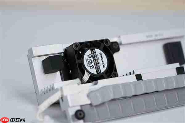 支持10000MT/s内存！微星MPG X870I EDGE TI EVO WIFI主板图赏