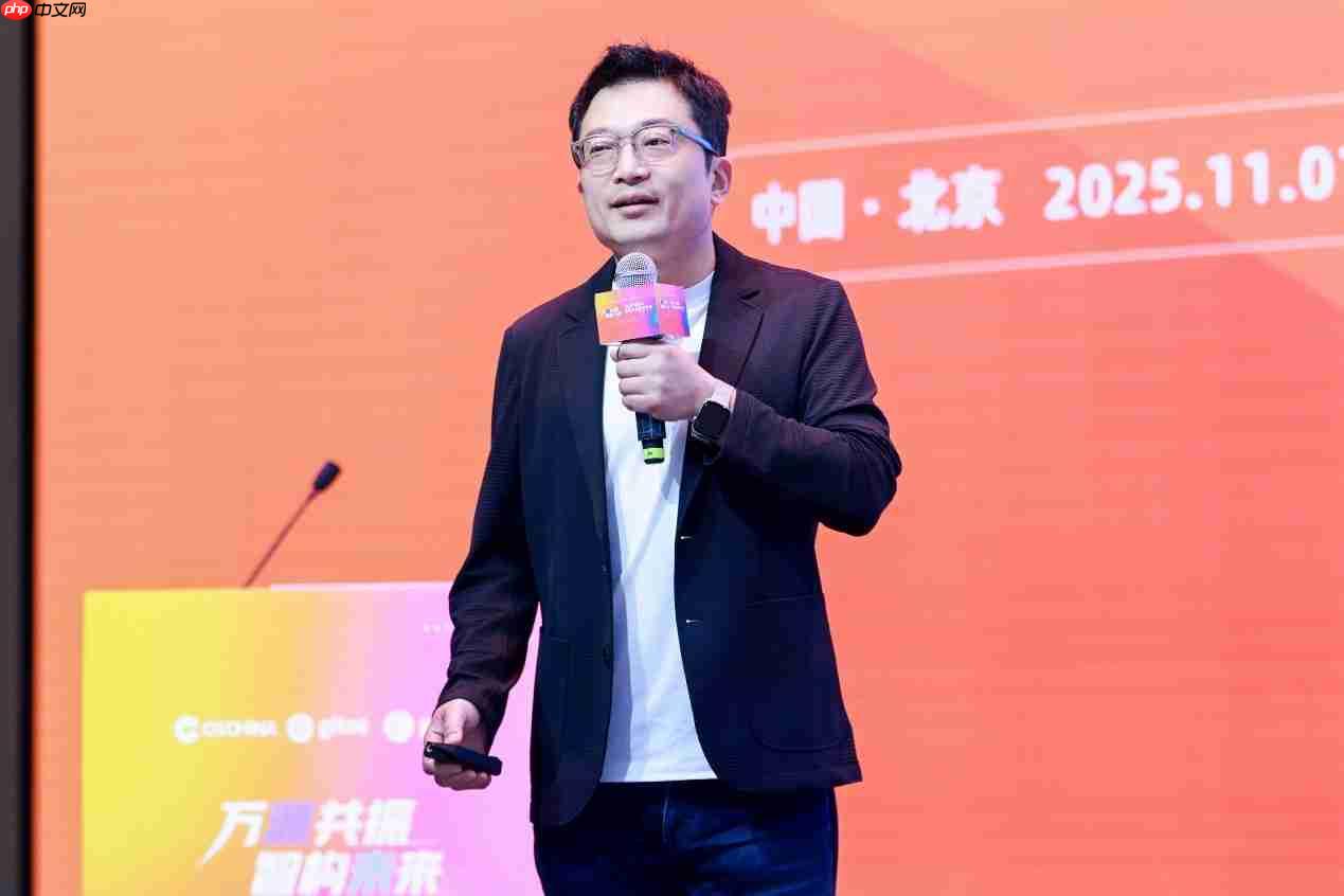 零一万物联合开源中国推出OAK平台,目标打造Agent世界的“生态适配器”