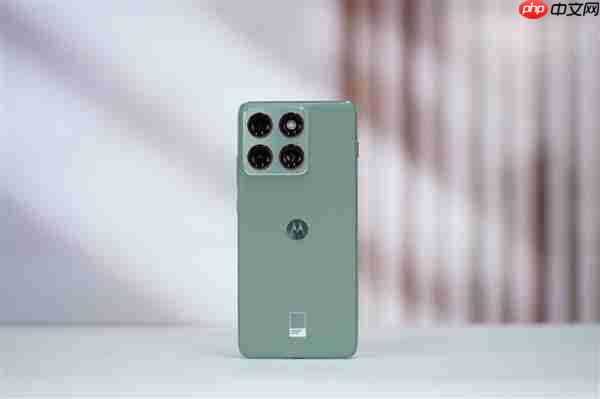 5.99mm超薄机身!联想moto X70 Air图赏