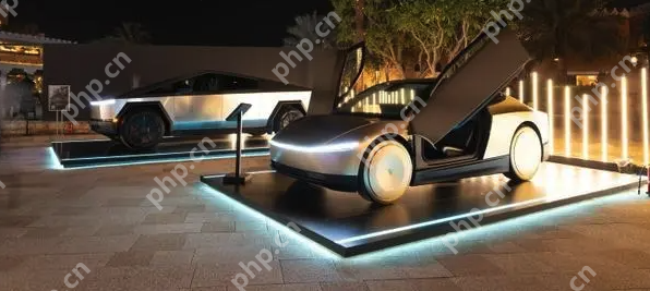 特斯拉或将为自动驾驶出租车Cybercab配备方向盘与踏板,以满足监管要求 - php中文网