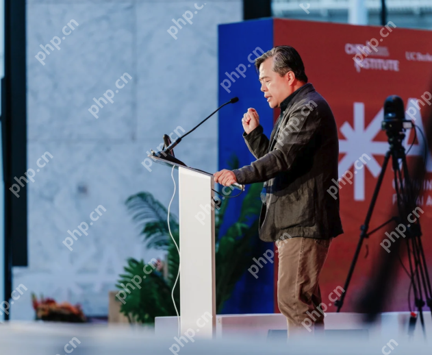 陈天桥宣布10亿美元算力支持“发现式智能”,诺奖得主齐聚探讨AI科学新范式 - php中文网