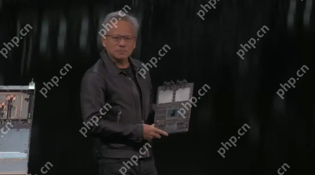 反驳“AI泡沫论”,展示下一代超级芯片,并宣布入股诺基亚 - php中文网