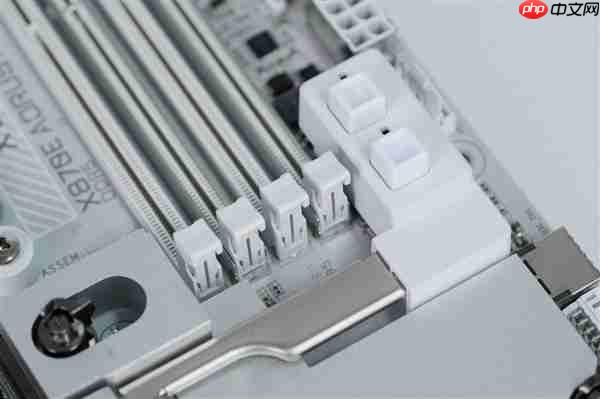 支持DDR5-9000!技嘉X870E AORUS X3D主板图赏