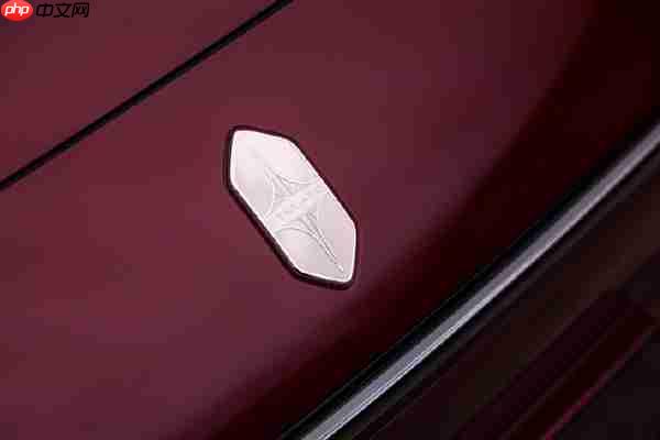 鸿蒙智行年底压轴新品！余承东曝新款享界S9将于11月上市