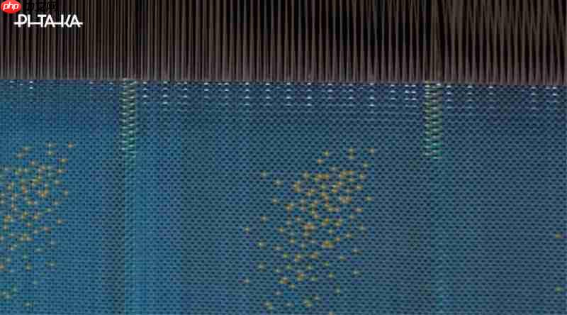 PITAKA浮织工艺再升级,以浮织·光影波纹带来「浮光跃金」新品