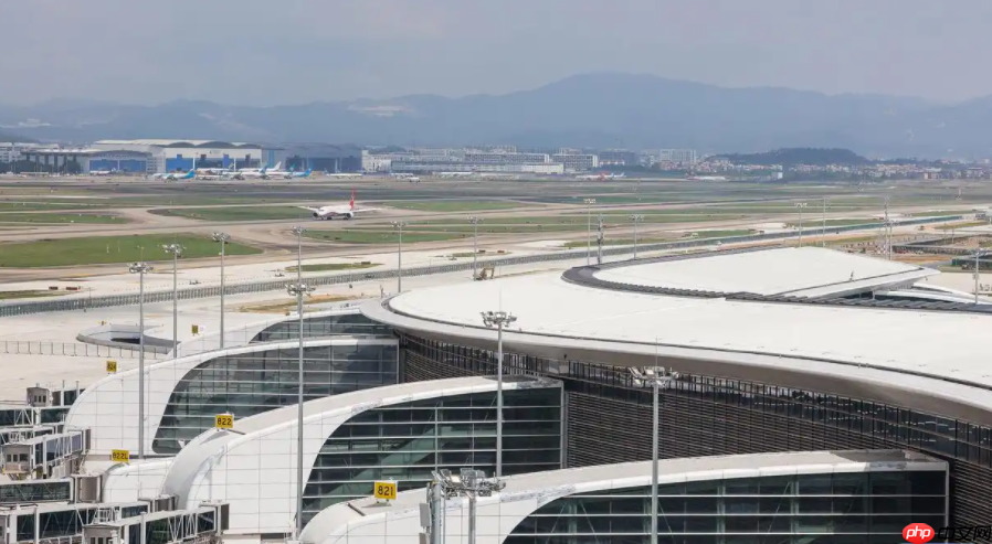广州白云国际机场 T3 航站楼年底投运，将推全国首个开放式观景台