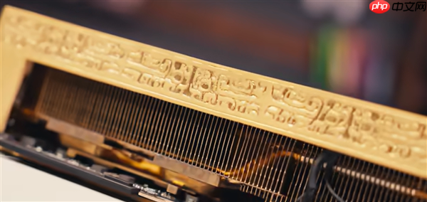 揭秘全球唯一黄金版RTX 5090D!6公斤黄金 神秘大佬买走