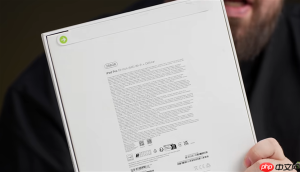 苹果最强平板!M5版iPad Pro开箱上手提前泄露:升级12GB内存 GPU性能大涨