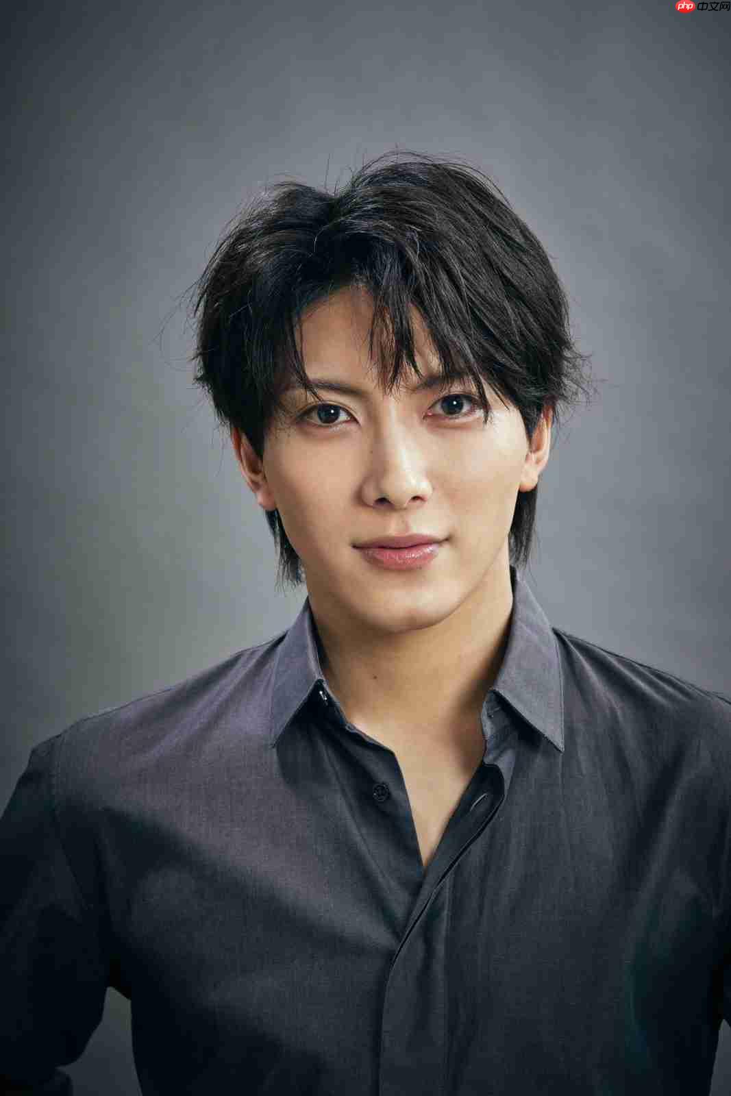 《寂静岭f》角色和演员对比图赏 全是俊男靓女！