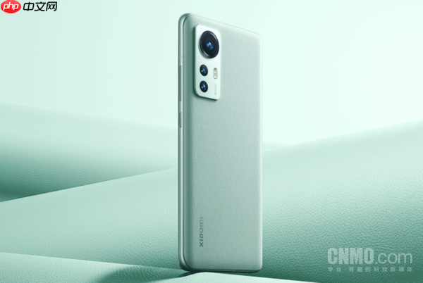 小米在16款手机上测试澎湃os 3系统 小米12系列在列