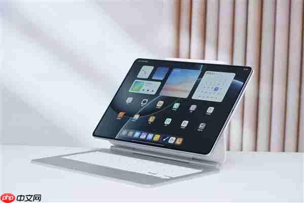 雷军称自己是社恐型e人：提前两个月开始准备年度演讲稿