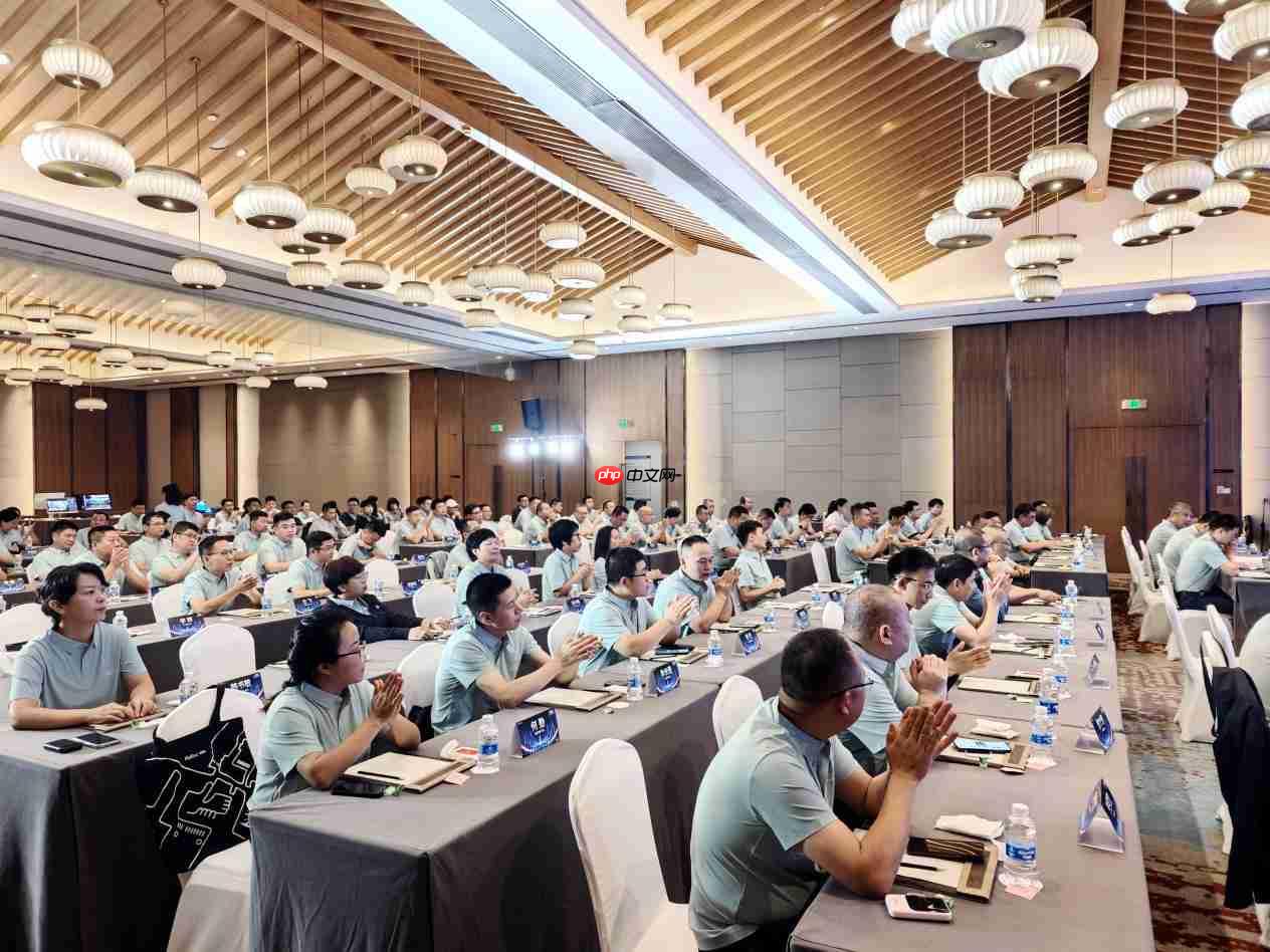 AI焕视,E飞冲天——2025年飞利浦显示器全国操盘手大会隆重召开!