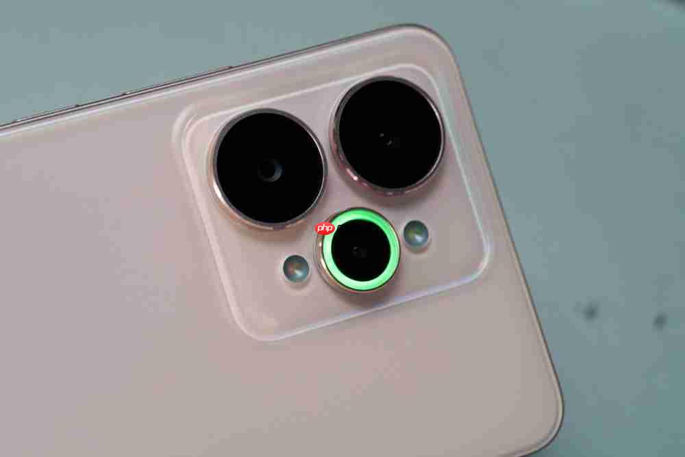 真我 15 深度体验:续航超预期,但这一点让人意难平