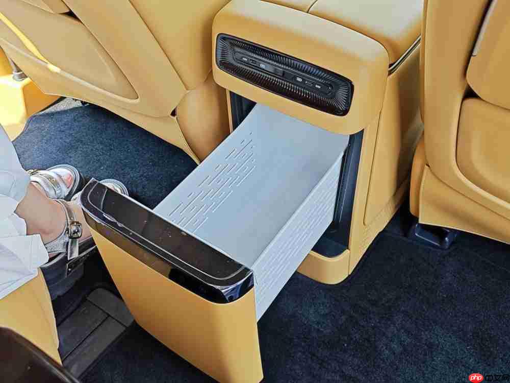 太嚣张！岚图直呼“找不到对手”，新款梦想家真能掀桌子吗？