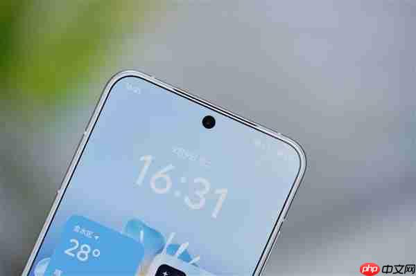 行业唯一四等边白面板!魅族22图赏