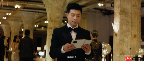 17999元起!华为Mate XTs 非凡大师开售 非凡体验再度引领行业