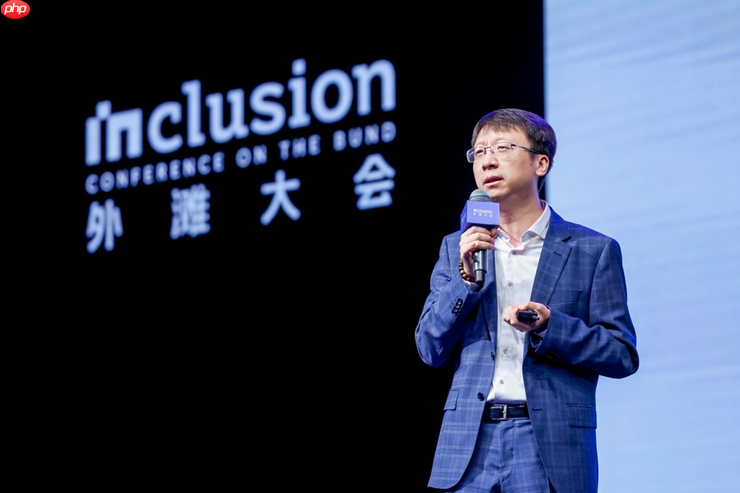 港大马毅外滩大会演讲:人工智能应从“黑箱”走向“白箱”