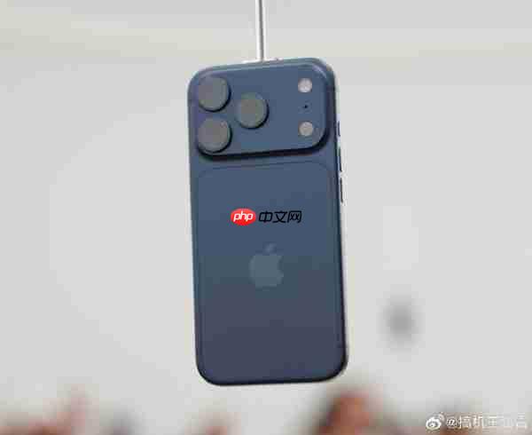 标准版才是“系列真神”!李楠锐评iPhone 17、17 Pro Max:苹果从鄙视到成为华为小米