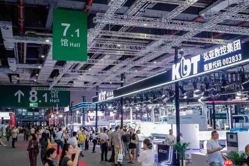 聚势虹桥,大展宏图!第56届中国家博会(上海)盛大启幕!