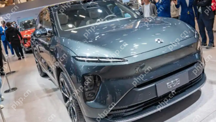 全新蔚来ES8发生交通事故，官方回应：非辅助驾驶状态