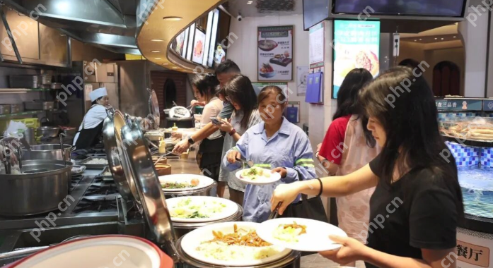 饭店老板为环卫工提供免费早餐,坚持365天 - php中文网