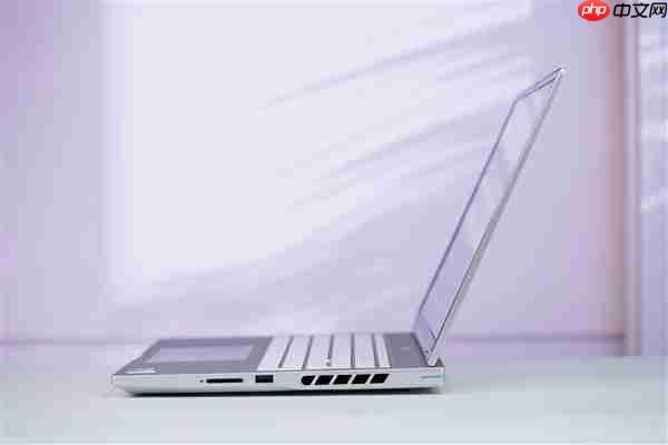 锐龙9 9850HX仅7999元!七彩虹MEOW橘宝R16 Ultra游戏本图赏