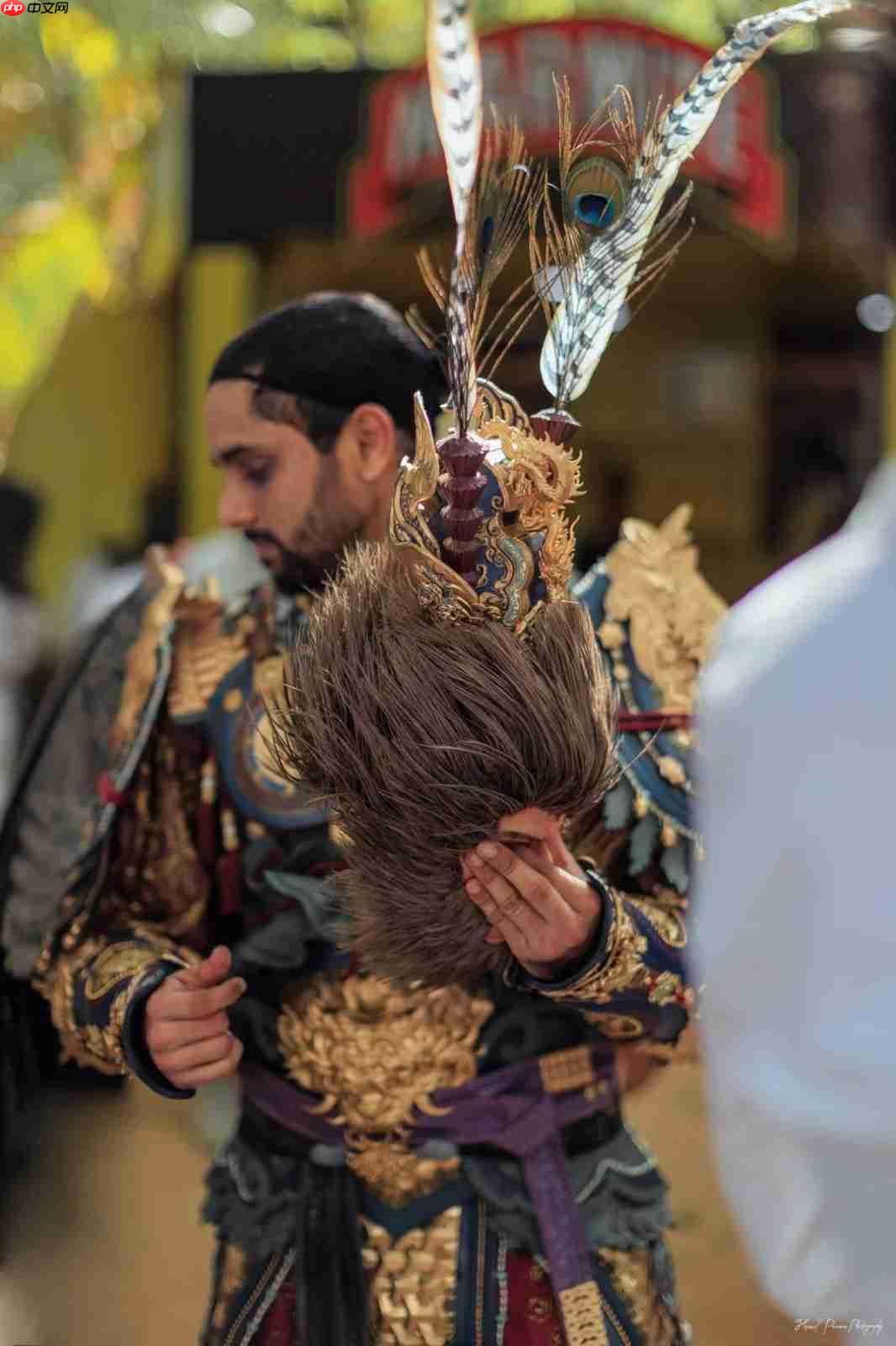 大圣走出来了? 国外玩家耗时6个月制作《黑神话:悟空》Cosplay服