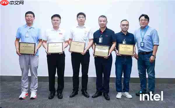 聚焦液冷痛点:英特尔UQD互换性认证助力数据中心高效发展