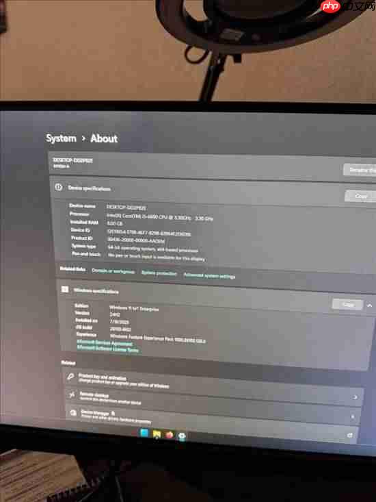 玩家在垃圾堆里捡到10年前配置主机!清理后竟还能用