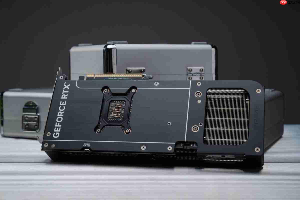 高能Ai显卡推荐:华硕5080显卡玩转AIPC全场景