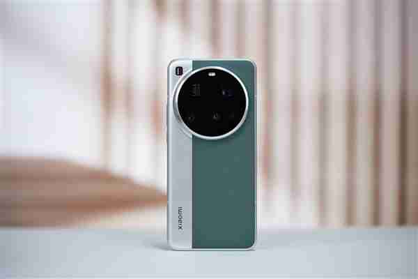 小米15 Ultra备件保外维修价格出炉:换主板最高3540元