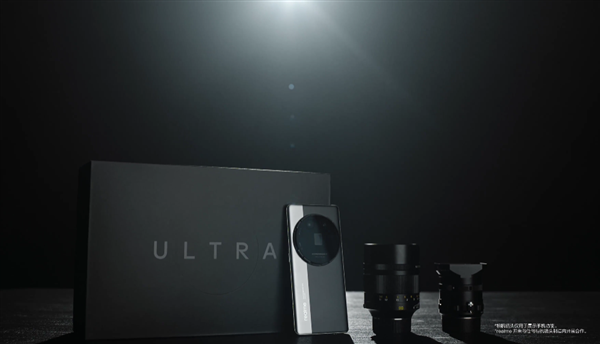 10倍无损光学变焦!真我可更换镜头概念机官方开箱